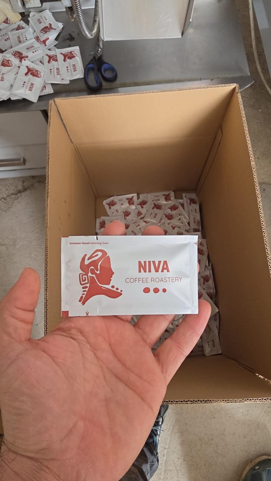 Islak Mendil Tasarım, Baskı